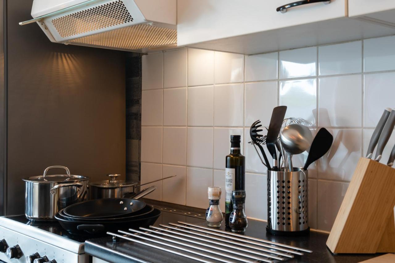 City Apartment 3 Bedroom, Kitchen, Wifi, Workspace, Coffee, Central Хасселт Экстерьер фото